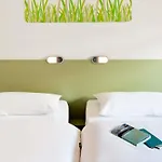 Hotel Ibis Budget Laval Bonchamp Les Laval