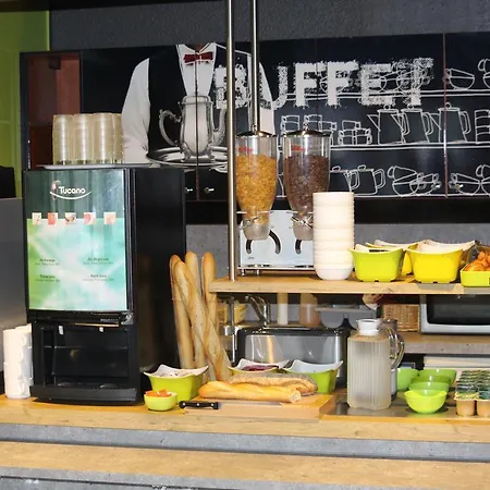 Ibis Budget Laval Hotel