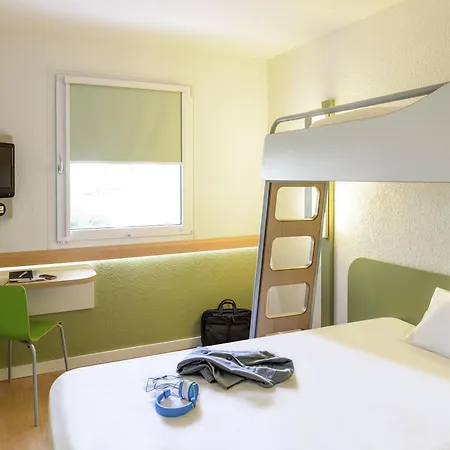 Ibis Budget Laval ホテル Bonchamp Les Laval