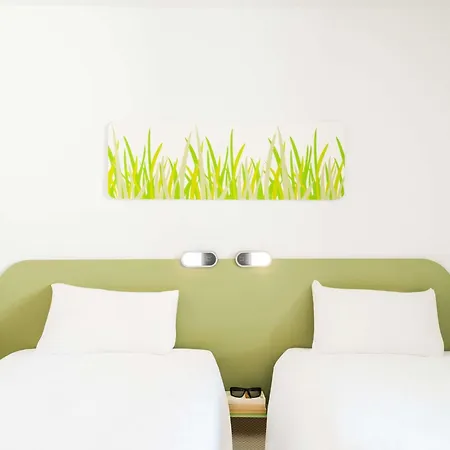 Hotel Ibis Budget Laval Bonchamp Les Laval