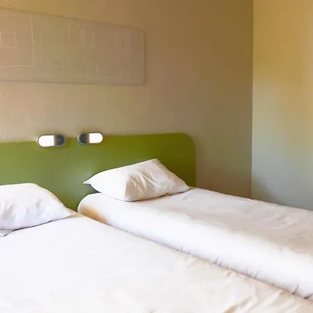 Hotel Ibis Budget Laval Bonchamp Les Laval