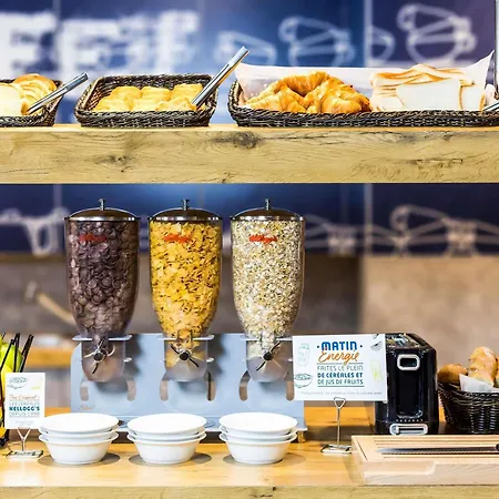 Ibis Budget Laval Hotel 2*