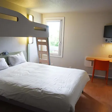 Ibis Budget Laval ホテル 2*