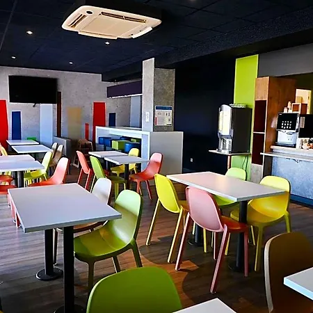 Hotel Ibis Budget Laval Bonchamp Les Laval