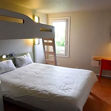 Hotel Ibis Budget Laval 2*