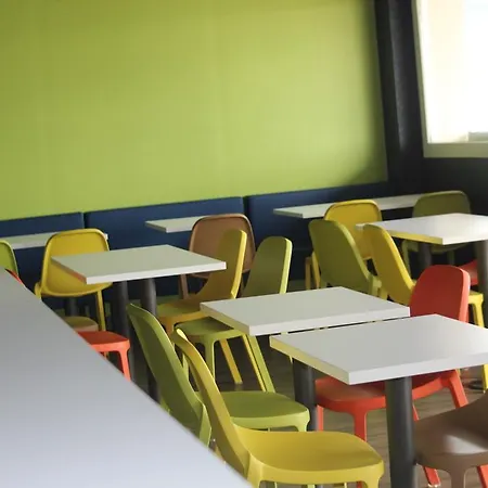 Hotel Ibis Budget Laval Bonchamp Les Laval