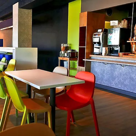 Ibis Budget Laval Bonchamp Les Laval