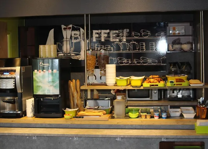 Hotell Ibis Budget Laval Bonchamp Les Laval