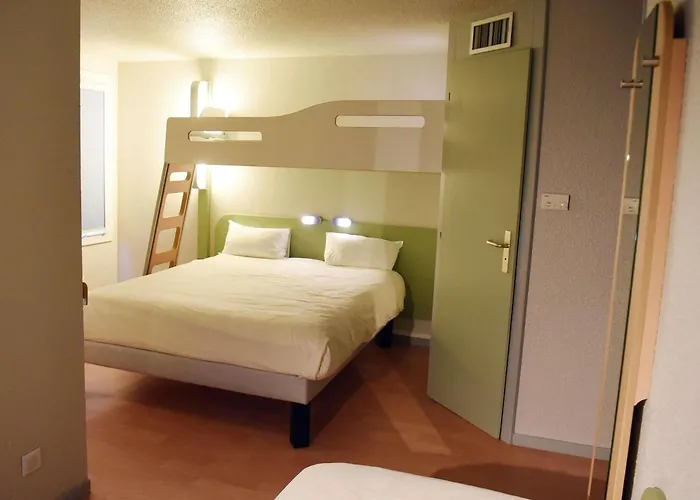 Ibis Budget Laval 호텔 2*