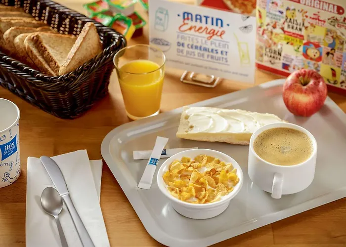 Ibis Budget Laval 2*